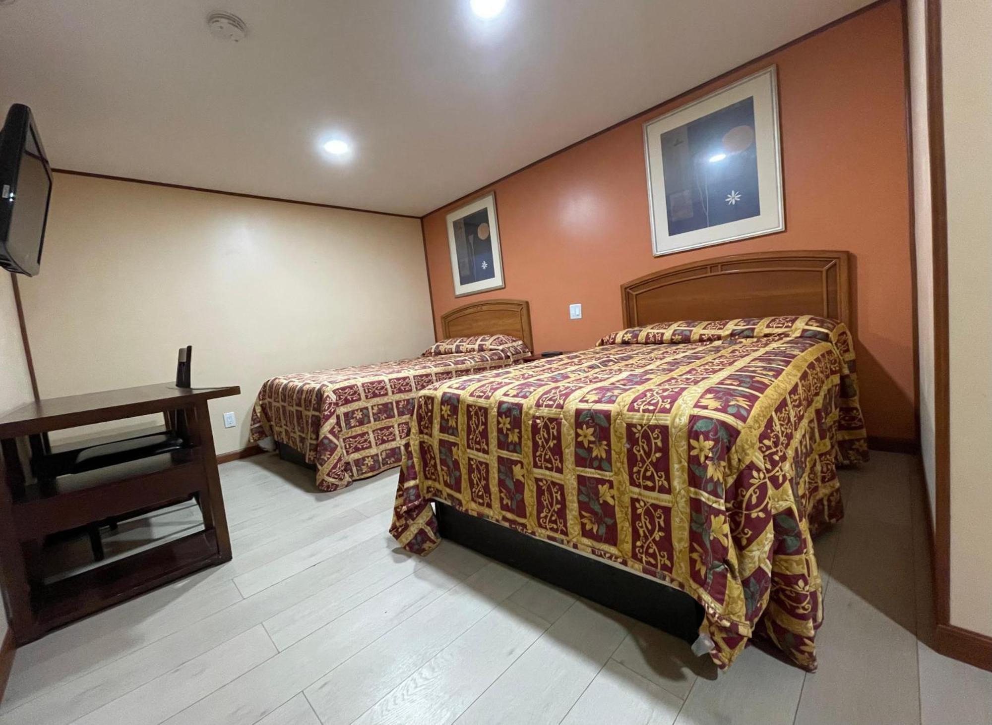 Travelers Motor Lodge 노스스미스필드 외부 사진